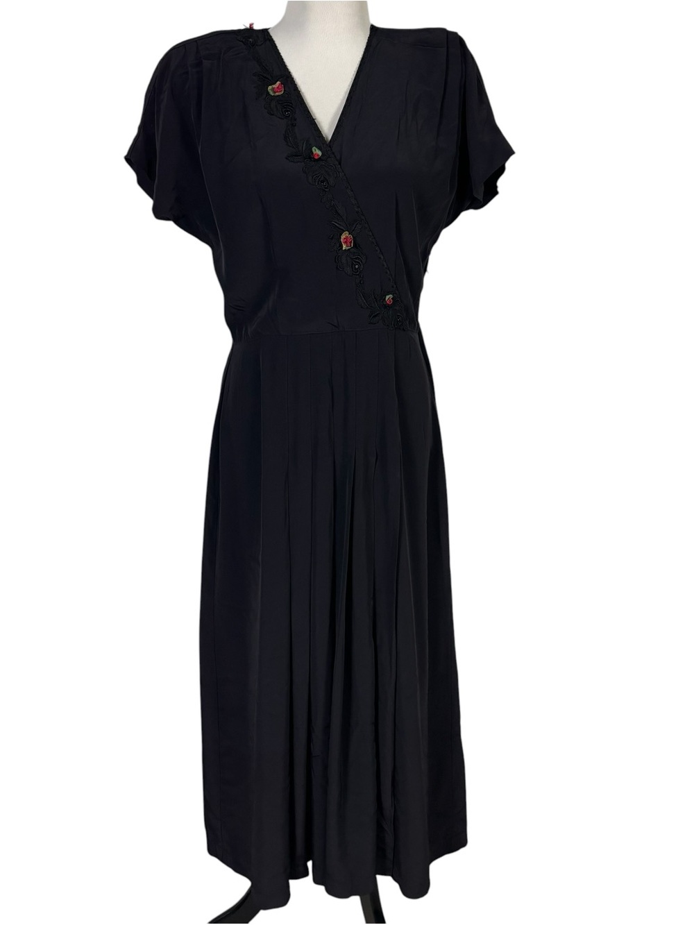 Karen Alexander Vintage Black Pleated Embroidered Floral Midi Dress Retro Sz 10